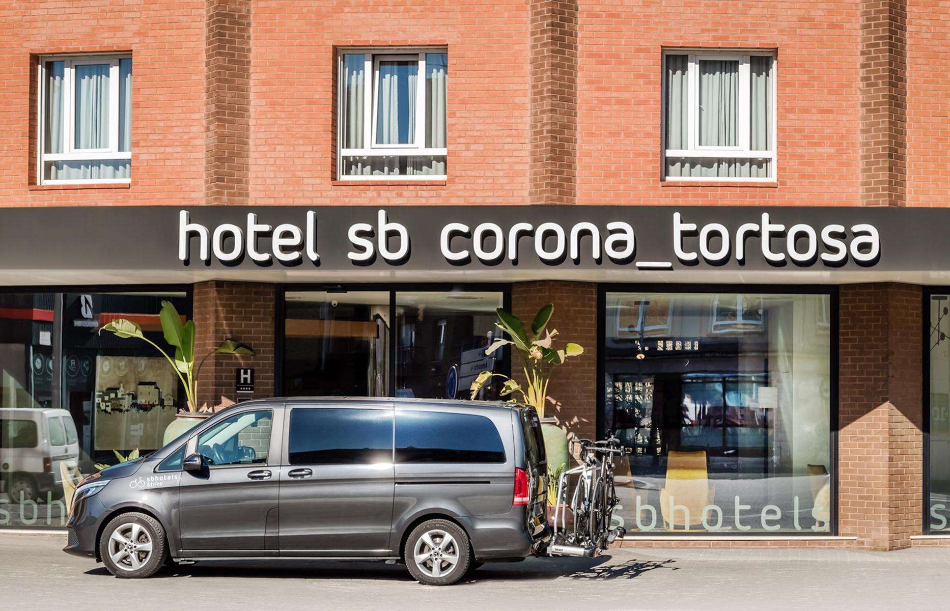 Hotel Sb Corona Tortosa Bagian luar foto